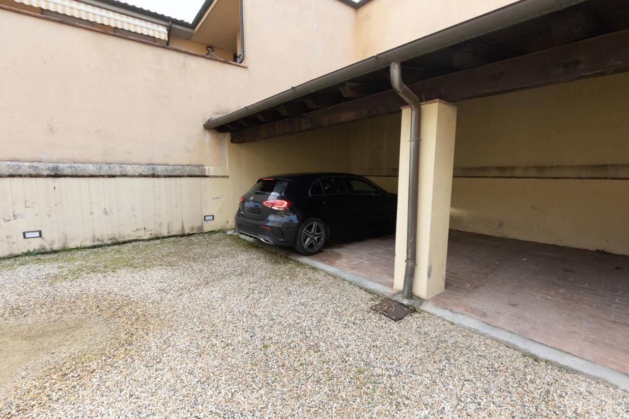 50Mt Dalle Mura+Parcheggio*Appartamento Tipico* Lucca Exterior foto